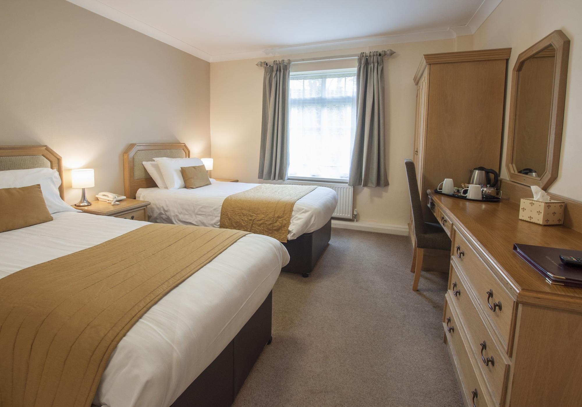 Hotel Exeter Court 3*