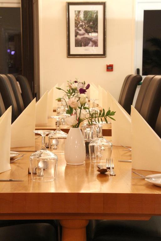 Exeter Court Hotel