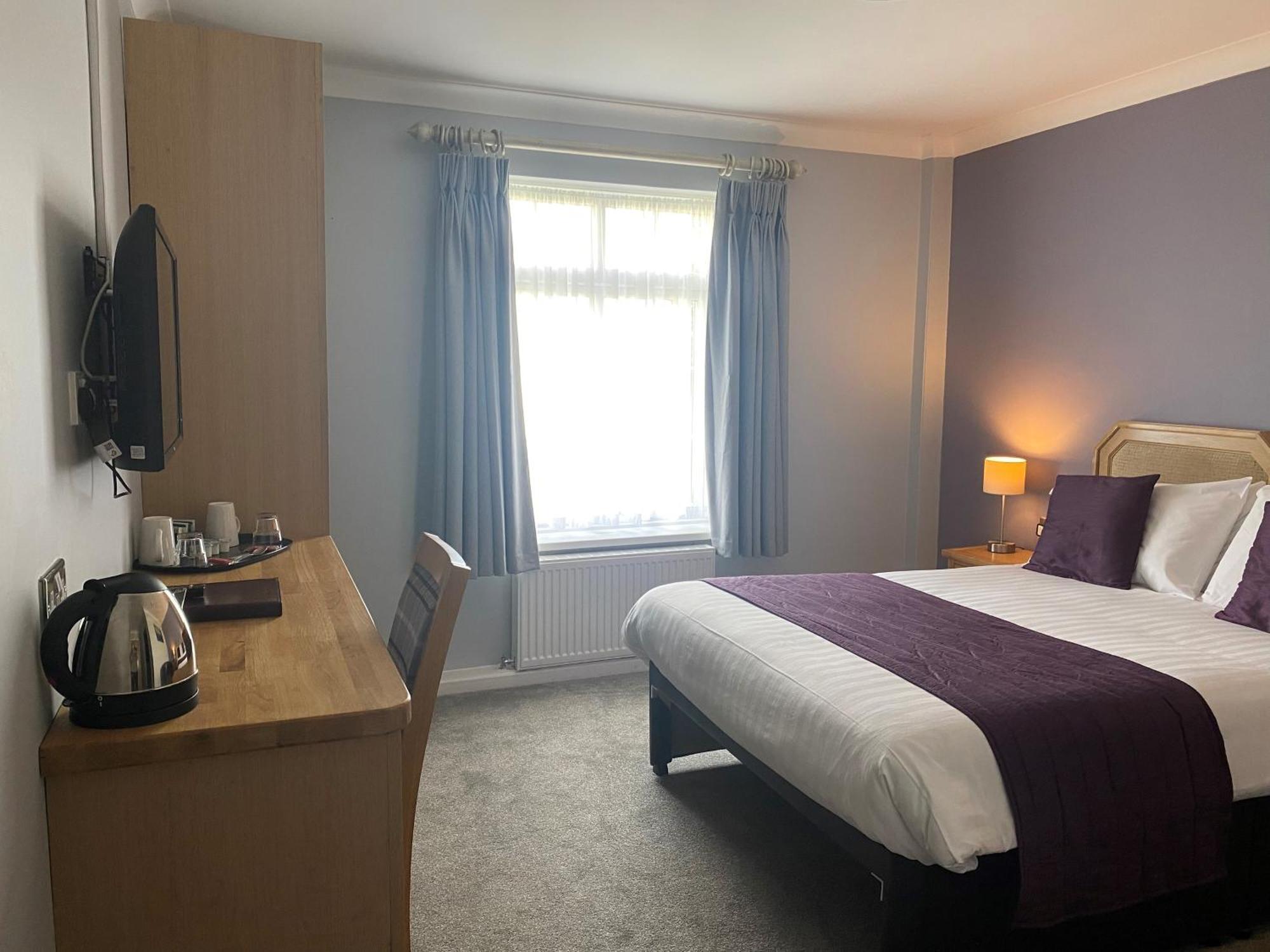 Hotel Exeter Court 3*