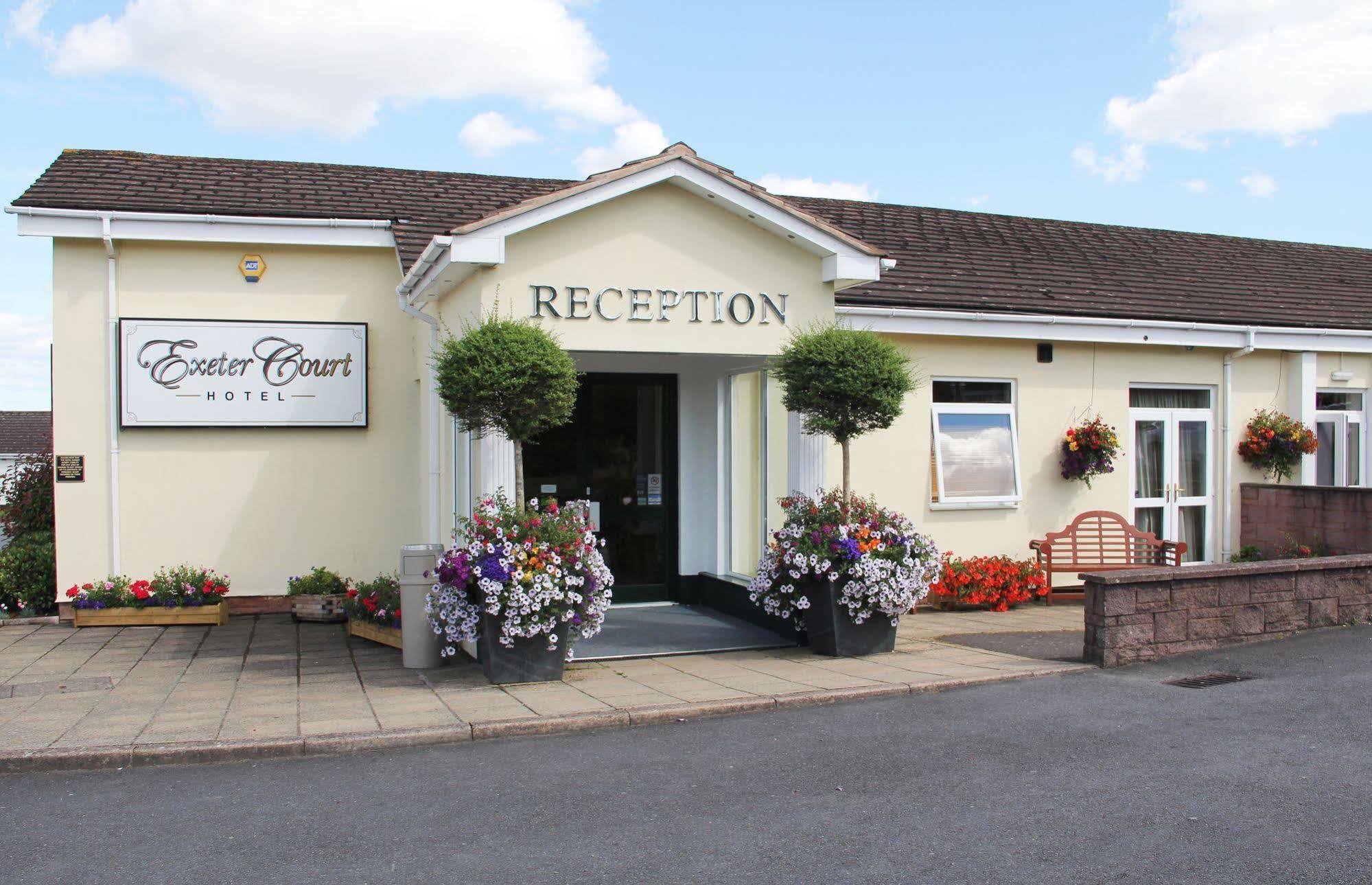 Hotel Exeter Court 3*