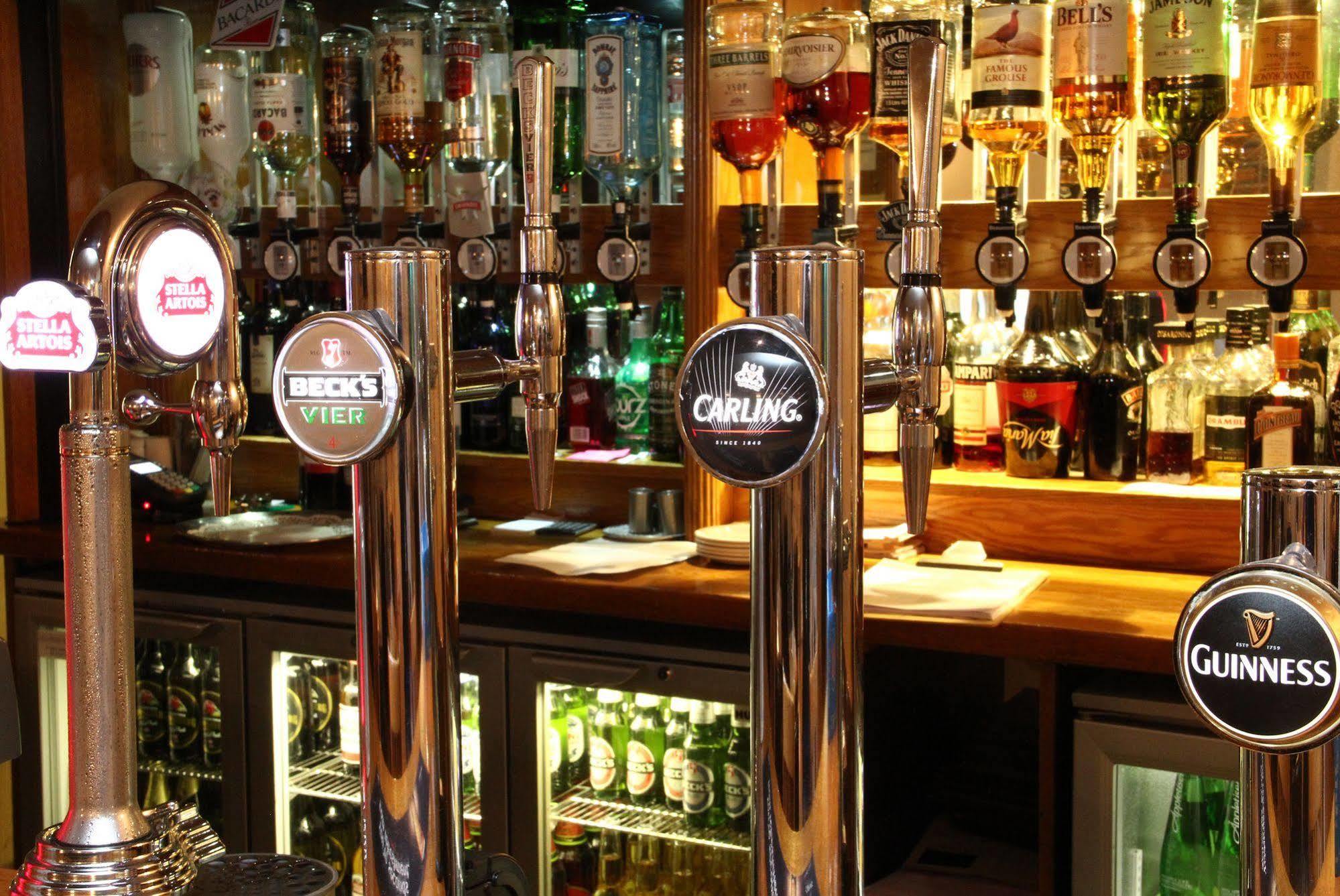 Hotel Exeter Court 3*